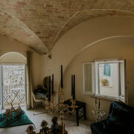 Prázdninový dům Lo Scorcio, Casa Nel Cuore Dei Sassi Con Vista Incantevole Con Self Check-in *