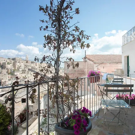 펜션 Lo Scorcio, Casa Nel Cuore Dei Sassi Con Vista Incantevole Con Self Check-in *