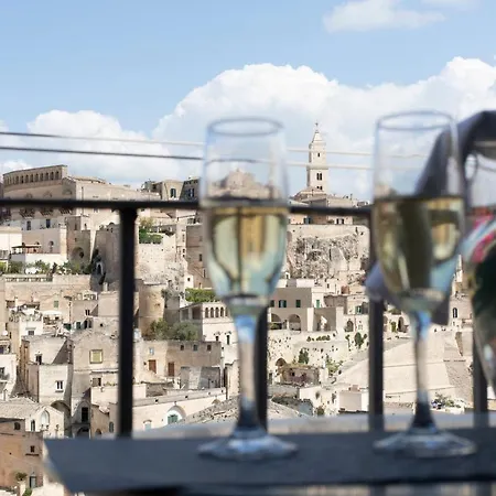 Casa vacanze Lo Scorcio, Casa Nel Cuore Dei Sassi Con Vista Incantevole Con Self Check-in *